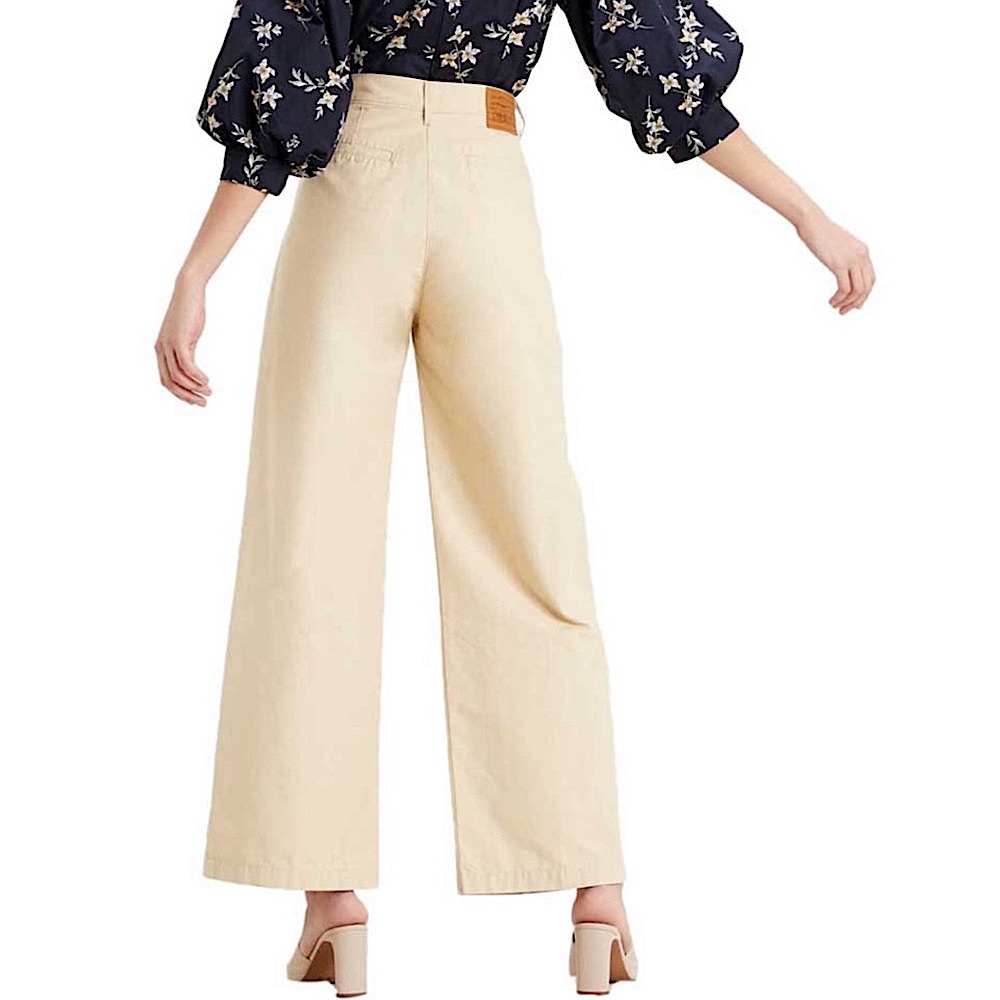 Levi’s Premium High Loose Pleated Twill Pant in Semolina Natural 29 x 32